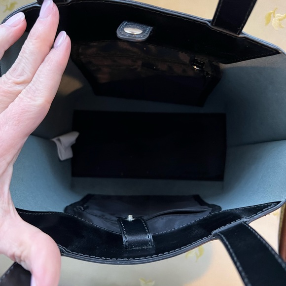 TOSCA BLU rigid style leather satchel handbag - Picture 4 of 7